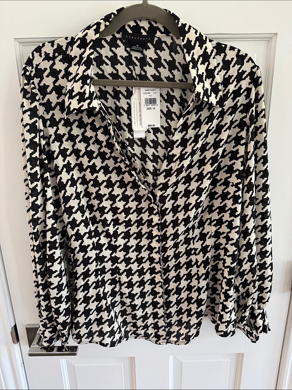 Sanctuary Black and White Houndstooth Button-Down Shirt